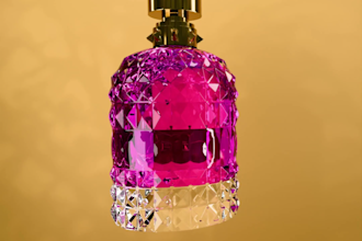 design 3d products and can animates them for you