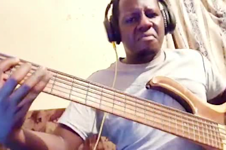 record african bass guitar lines