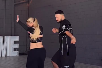 do group tiktok dance, afrobeat, shuffle dance, hip hop, dance choreography