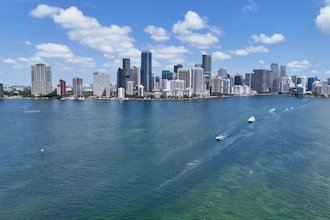 do drone photography and video aerial for real estate  business content in miami