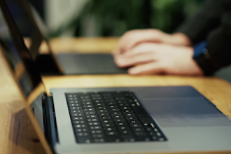 make mechanical reports and projects