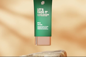 make a high quality 3d cometic animation video for your cosmetic product