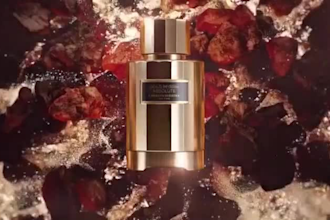 do 3d perfume animation, 3d bottle design, cosmetic animation, 3d product design