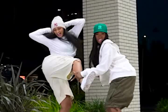 do reels dance, choreography twerk dance, amazing group dance to songs on media
