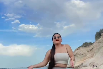 create viral tiktok dance choreography or perform trending routines