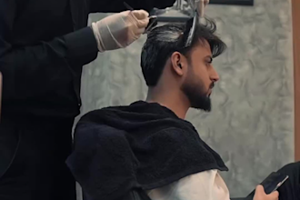 do beauty hair salon video ad for instagram and tiktok