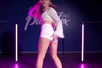do tiktok dance video afro, shuffle dancehall to promote and viral songs