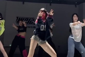 do viral tiktok dance, video dance, hip hop dance, tiktok dance video