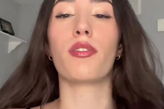 be your female creator for ugc spokesperson ugc videos and ugc video ads