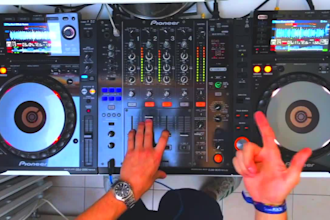 turn your playlist to a professional dj mix set