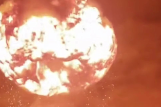 do fire, smoke vfx and special visual effects and video editing in houdini