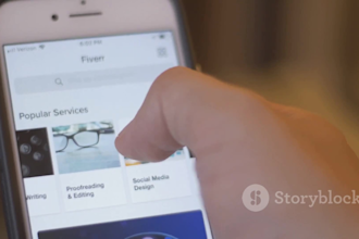 animate pictures and photo and bring them to life with loop
