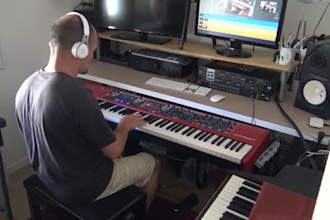 play the best soul funk blues piano in your song