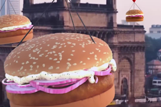 do 3d cgi product animation, 3d cgi animation, water simulation, product vfx