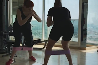provide online trainings with personalized workout programs