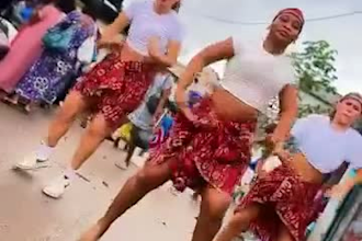 do afro dance, gospel african dance, afrobeat group shuffle dance performance