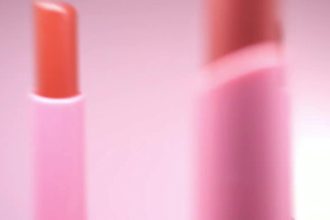 do 3d cosmetic animation, 3d lipstick, 3d skincare product