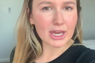 record a natural selfie video
