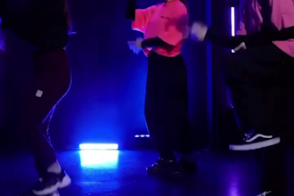 do tik tok dance, shuffle dance, afro dance, twerk dance, choreography dance