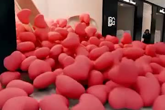 do 3d animation, 3d cosmetic animation, product animation, 3d skincare video ads