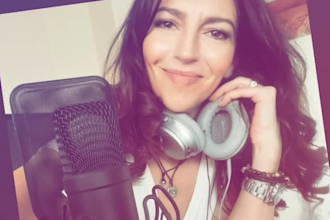 be your famous french and english IVR  voice over