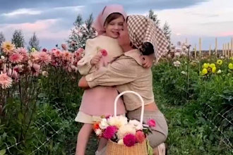 be your ugc mom baby, pregnancy, toddler, family couple, pet, cat, dog video ads