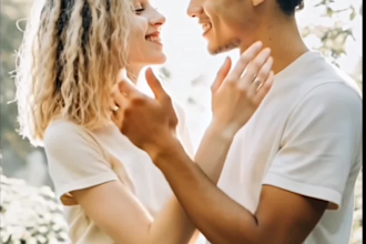 turn your photo with friend into a romantic kissing video
