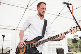 be your pro session bass player