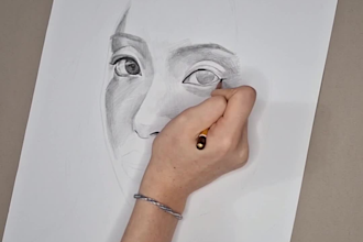 draw a realistic pencil portrait