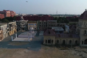 do visual effects, green screen removal, and vfx compositing