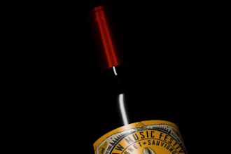 make 3d wine animation video 3d bottle animation wine adverts 3d label design