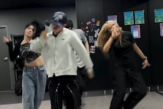 do tiktok dance shuffle choreography group afrobeat african afro dance video