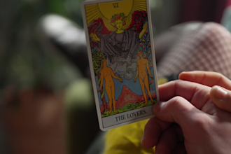 do a tarot relationship reading