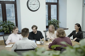 blur or pixelate any face or object in your video or photo