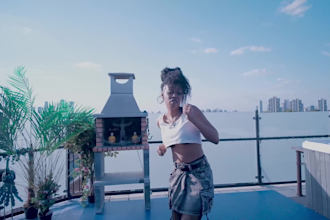 edit your rap video with high energy and glamorous effects