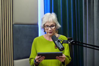 slovak senior female voice over