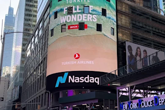 be NYC billboard photographer
