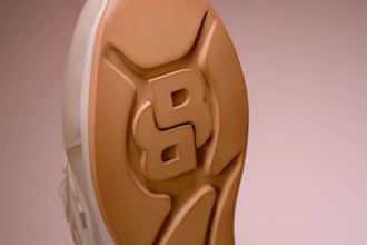 do photorealistic 3d shoe animation footwear sneaker animation product animation