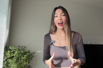 create ugc video content for tiktok, reels in spanish