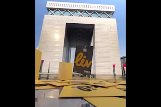 3d cgi product animation,3d billboard animation, particles simulation, cgi fooh