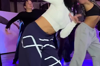 do group dance, choreography, tiktok dance, afro dance, twerk to viral music
