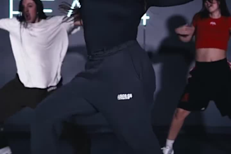 create professional hip hop dance, tiktok routines , group choreography to song