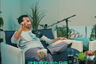 create english podcast clips with chinese subtitles