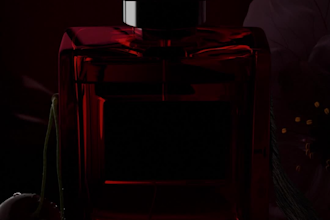 do realistic 3d rendering and modeling of perfume bottles