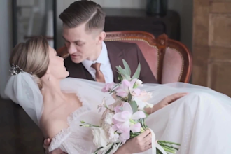 create a stunning video ad for event planners or party rentals