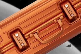create 3d luggage bag, suitcase animation , 3d bag model design animation