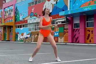 do twerk dance video , shuffle dance vide, group dance to you song