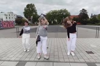 do afro dance, choreography, group dance, african dance, hip hop to your music