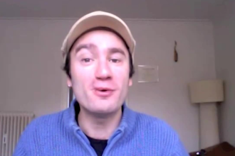 give you a beginners GUITAR video lesson
