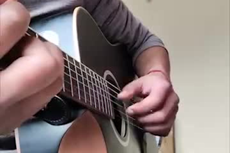 give you beginner guitar lessons